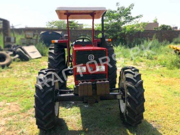 NH 70-56 4WD Tractor In Zambia